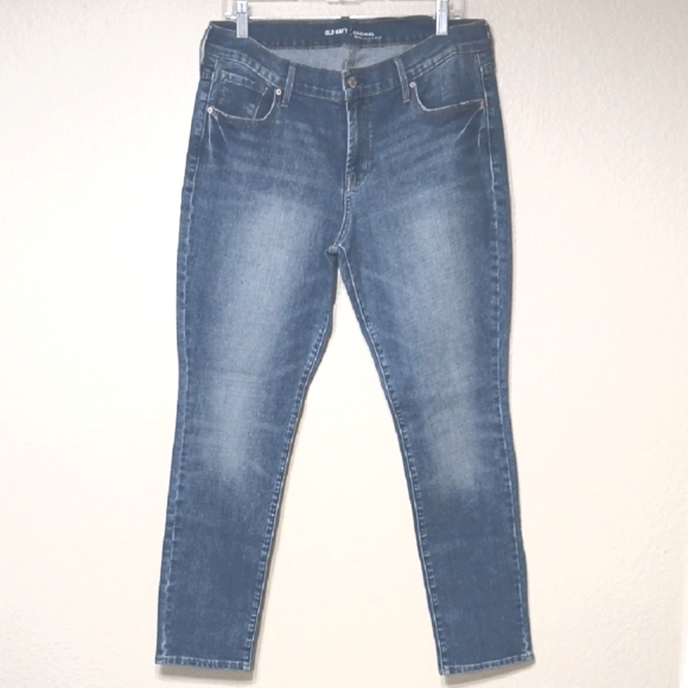 10--Old Navy Original Mid-Rise Jeans